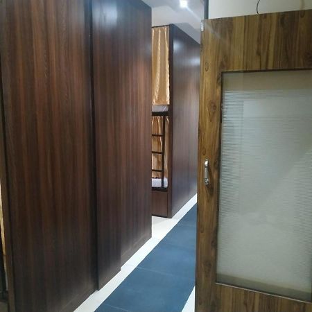 Almas Dormitory 24 Hours Aircondition Mumbai Exterior photo